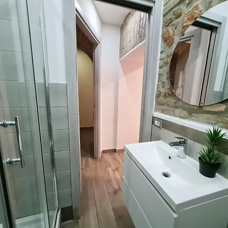Giulya Guesthouse Rome Exterior photo